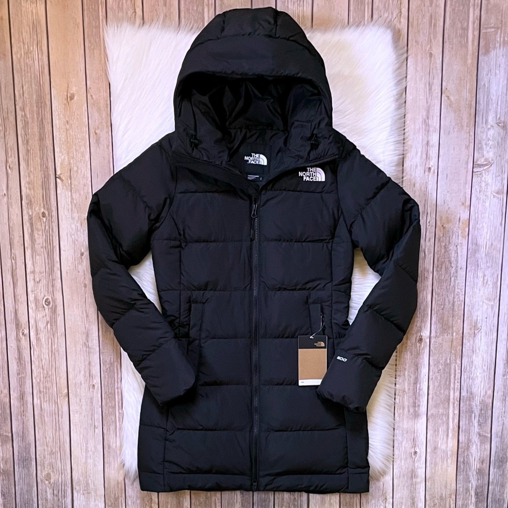 The North Face Women’s Gotham Parka In TNF Black